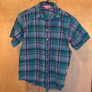 GUC child’s green plaid short sleeve button down shirt - size L